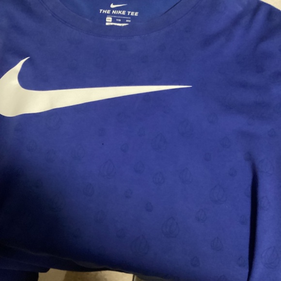 Special Edition Blue Nike T with White Swoosh - Picture 11 of 11
